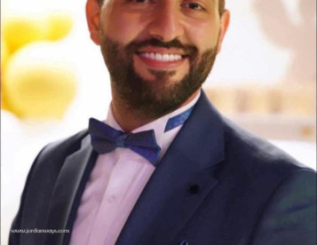 الدكتور فرناس سهاونة أخصائي جراحة النسائية والتوليد والعقم