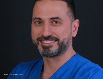 الدكتور اكرم الادهمي افضل دكتور تجميل اسنان في السعودية  افضل دكتور تركيبات زيركون في السعودية  افضل استشاري علاج جذور الاسنان في السعودية  من افضل استشاري جراحة اسنان في الرياض  افضل دكتور فينير الاسنان في الرياض
